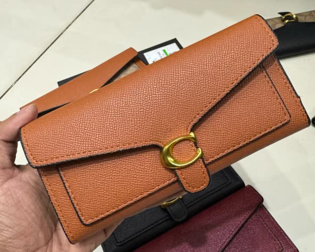 Coach Tabby Long wallet 2 in 1