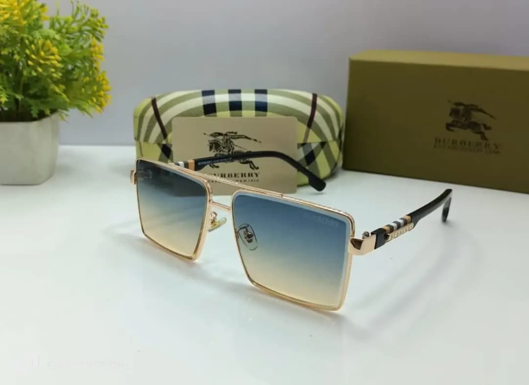 BURBERRY SUNGLASSES