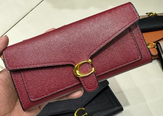 Coach Tabby Long wallet 2 in 1