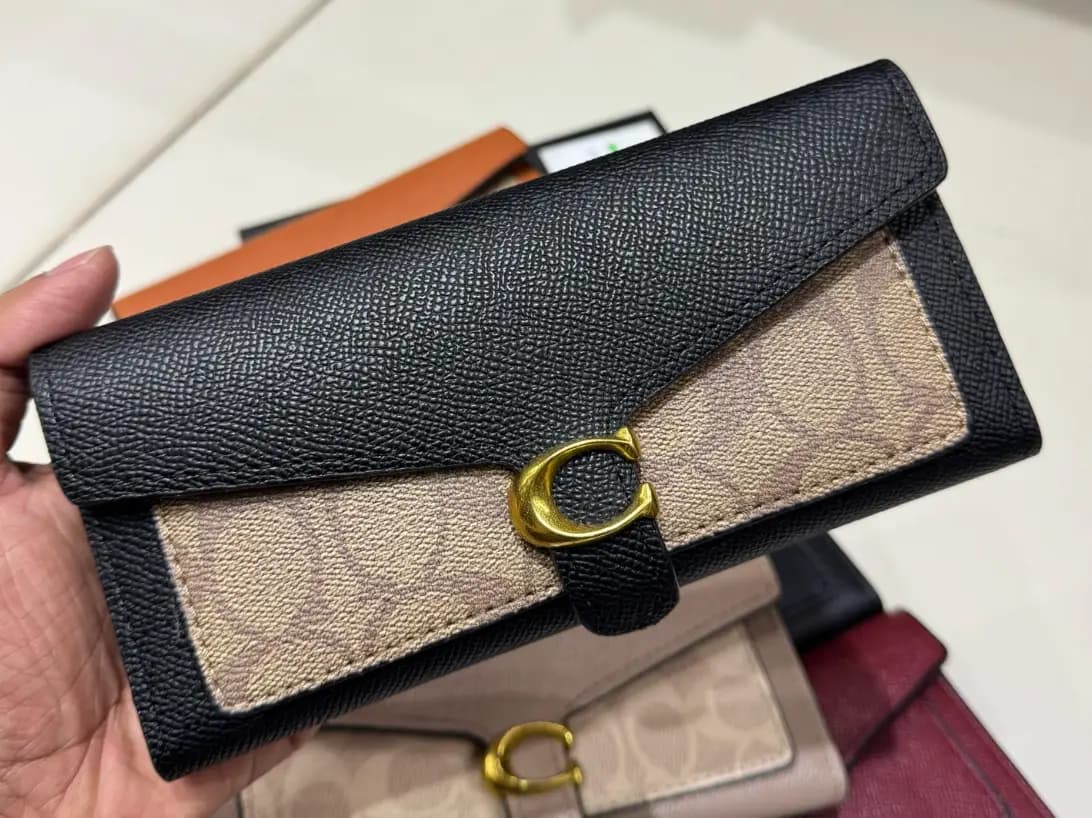 Coach Tabby Long wallet 2 in 1